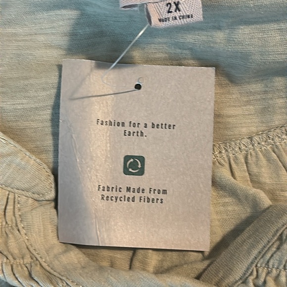 NWT Revintage top - Picture 6 of 7